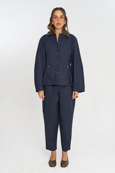 Orfeo Negro Women's Contrast Collar Waist-Fitted Jacket