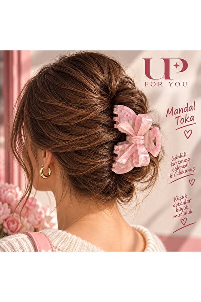 Up Atelier مشبك على شكل فيونكة