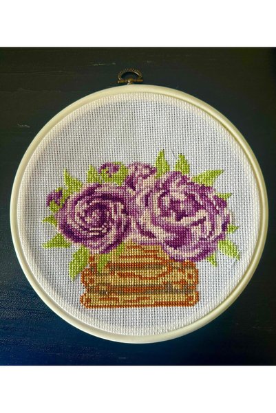 Handmade Mini-tablou realizat manual în tehnica broderiei cu cruciulițe
