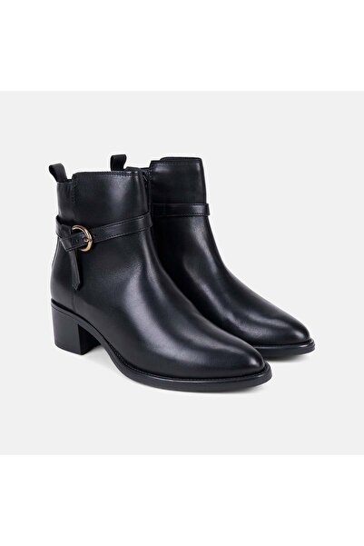 Desa Women's Black Leather Boots with Thick Heels and Buckle Accessories