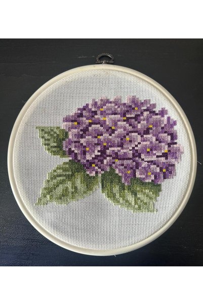 Handmade Mini-tablou realizat manual în tehnica broderiei cu cruciulițe