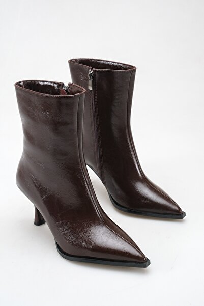 UBEYD AYAKKABI Women's Brown Pointed Toe Thin Heel Boots