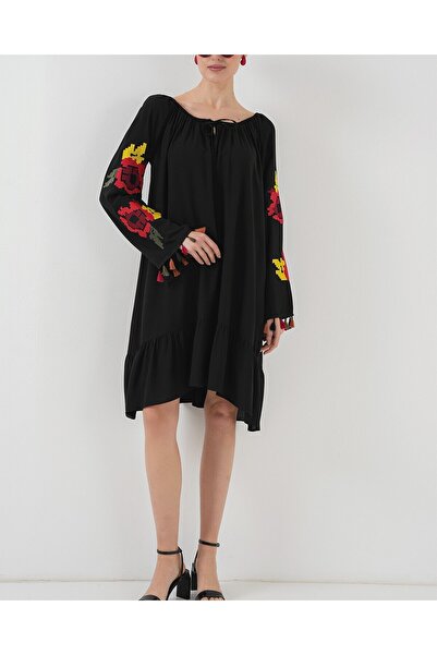 Modamorfo Embroidered Midi Dress 2531 - Black