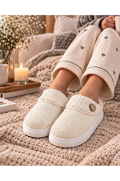 EBRUTESETTÜR Button Detailed Furry Plush House Slippers Cream