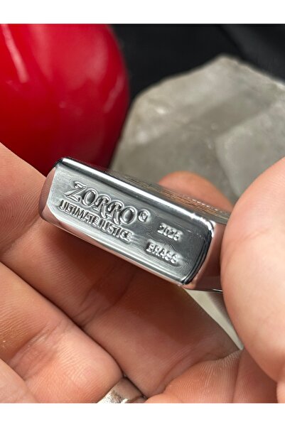 NikaŞ Kaplan Aslan İşlemeli Gümüş & Altın Renk Kabartma Metal Premium Benzinli Çakmak
