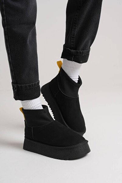 DefHeel'e Thick Sole Women's Boots with Plush Stretch Detail on the Inside, B...