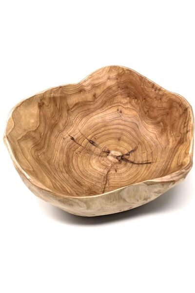 GENERAL Deep Plate Made of Wood with a Rustic Design, Wood Color