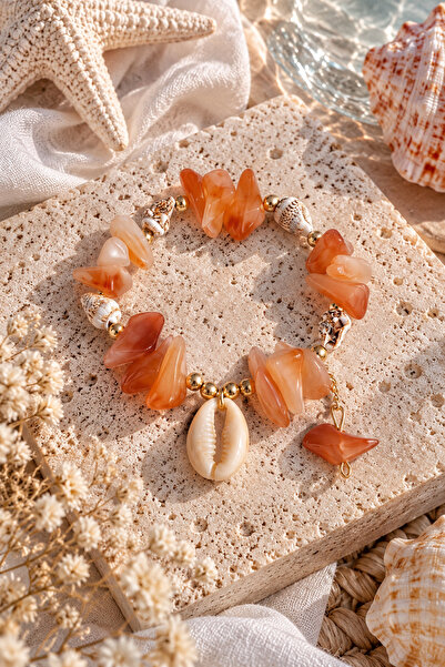 Sylvera Shop Maldiva Sea Shell Charm Orange Bohemian Bracelet (Gold Color)