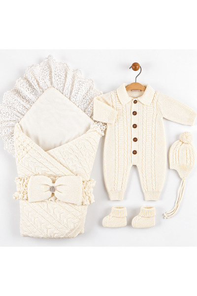 MCT Baby Wear ✨   طقم قماط فاخر مكون من 4 قطع لحديثي الولادة