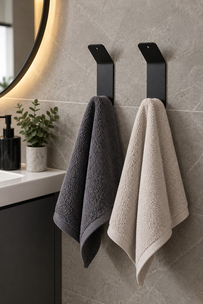 Siyah Metal Duvar Askısı 2li – Yapışkanlı Delmeden Montaj Havlu Askısı, Banyo Mutfak Çok Amaçlı Askılık