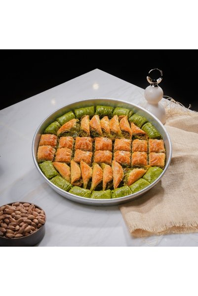 safantep Geleneksel Lezzetler Karışık Baklava 1,5 Kg Özel Paket (28-30 Dilim)