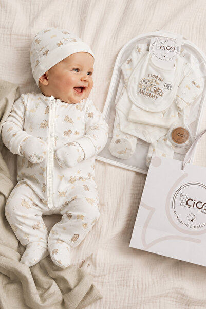 Rocha Baby 5-Piece Newborn Baby Clothing Gift Set - Carrying Bag - Washing Net - Gift