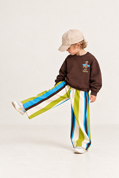Mono Kids Erkek Çocuk Out Surfin’ Baskılı Sweatshirt ve Renkli Çizgili Bol Pa...