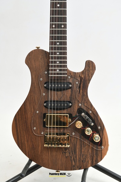 PUANDORG Elektro Gitar GOLD SERİ5 CUSTOM EPOKSİ & YILLANMIŞ AĞAÇ Kişiye Özel