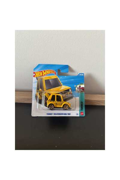 HOT WHEELS Tooned VolkWagen Golf MK1 Sarı