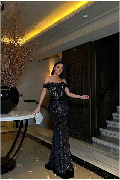 Butik Kadın Hediyelik Krep Kumaş Balıkçı Yaka Dekolteli Abiye Elbise