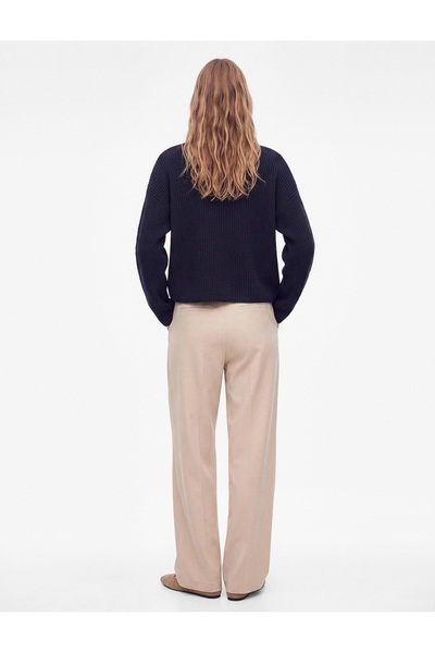 Koton Long-Sleeve Crew Neck Basic Knit Sweater