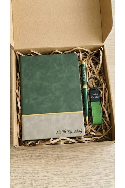 P&M Gift Shop Kişiye Özel Ajanda Set VIP Defter & Kalem & Anahtarlık Set - Yeşil