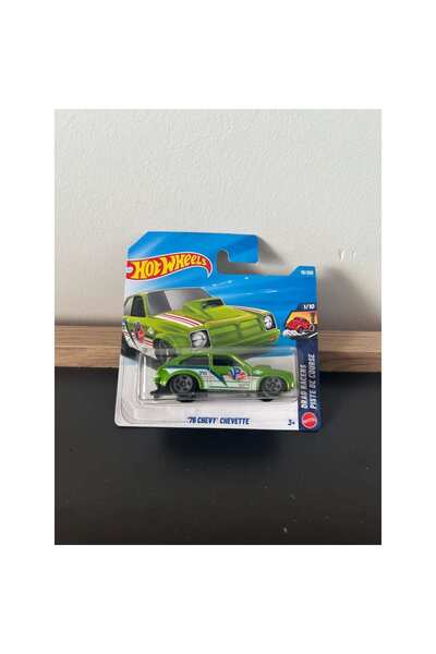 HOT WHEELS 76 Chevy Chevette Yeşil