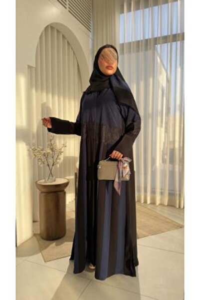 dar laha abaya عباية D 70026 - مصنوعة من قماش كريب "كوبرا"، مزينة بحواف من ال...
