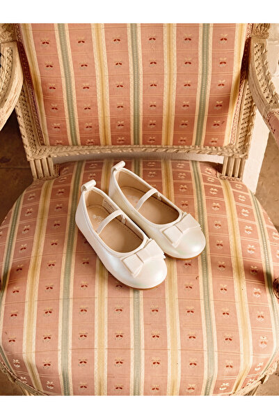 LC Waikiki Alita City Lcw Steps Beige Girls' Ballet Flats with a Difference