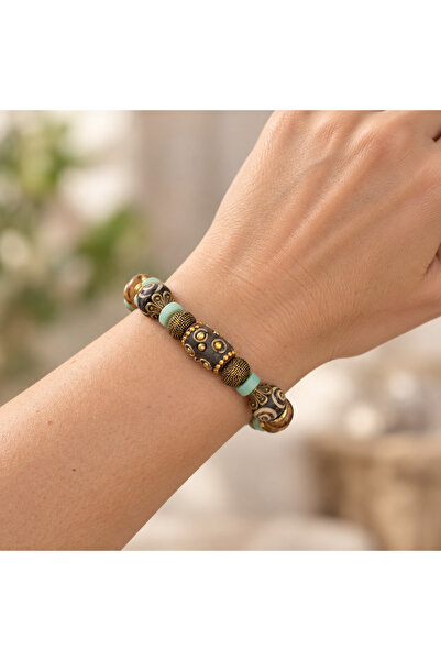 HER ŞEY NOTA www.herseynota.com Bohemian Patterned Green and Brown Bead Detai...