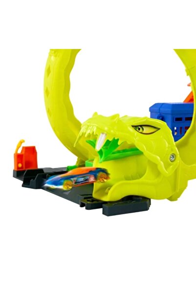 HOT WHEELS Писта за колички City Snake Spiral Attack JBM63 с количка 1:64