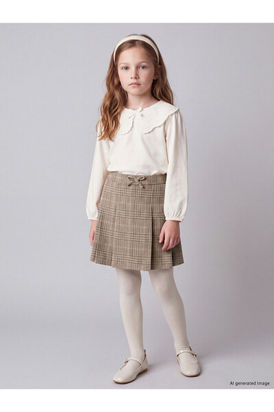 LC Waikiki Peak New Season Beige Girls' Gabardine Shorts, Skirt and Pantyhose