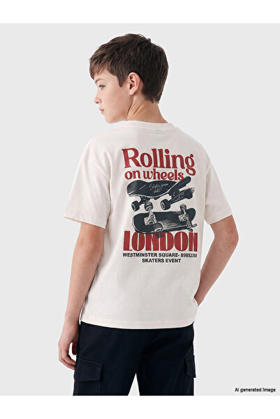 LC Waikiki Two Mt Shop Quality Lcw Kids White London Printed Boys' T-Shirt
