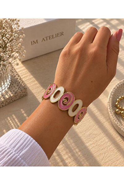 Pembe Beyaz Gold Detaylı Kadın Bileklik – Geometrik Spiral Desenli Şık Bileklik