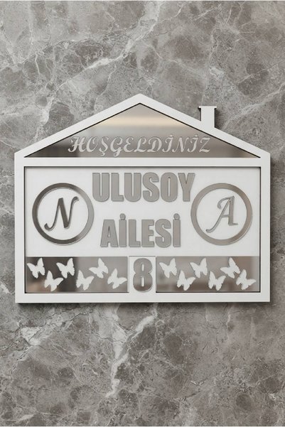Kişiye Özel Kelebek Figürlü Kapı İsimliği 20x25 cm Beyaz Mdf&Gümüş Pleksi