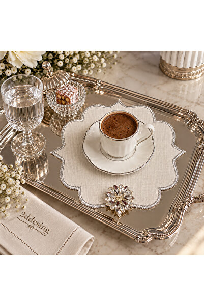 2Ddesign Taşlı Aksesuarlı Keten Kahve Sunum Peçetesi 17x17 cm – Gümüş Nakışlı...