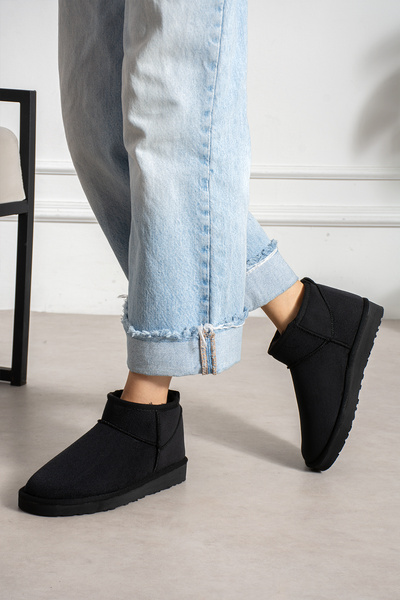 Vaghessa Shoes Vaghessa Nesta – Black Women's Suede Short Winter Boots with Fur Inside