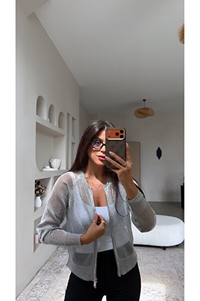 Buket Teke كارديجان من خيوط فضية لامعة