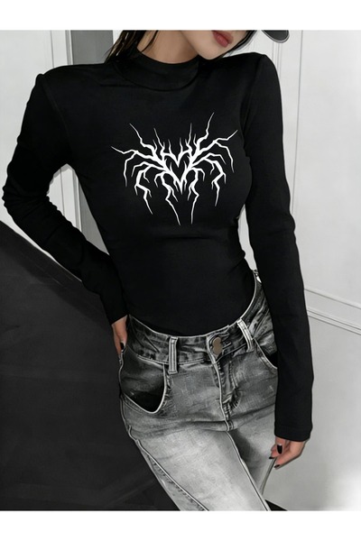 Toum Long Sleeve Gothic Graphic Printed Turtleneck Blouse Body
