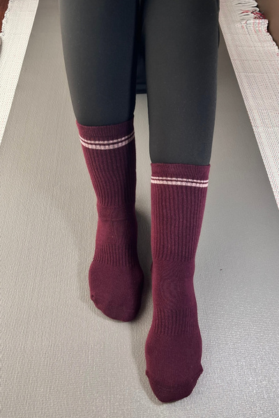 STEPPE BERRY Cotton Non-Slip Sole Towel Yoga and Pilates Socks