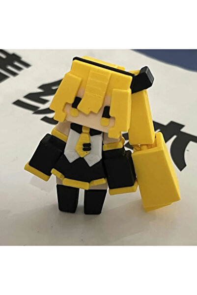 BANDAI سلسلة مفاتيح على شكل قلادة أنيمي صفراء لشخصية هاتسوني ميكو لتزيين الحق...
