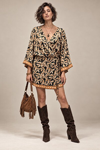 Clandestino Kimono Sleeve Mini Wrap Dress Black