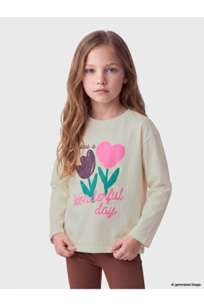 LC Waikiki Crew neck printed girl's t-shirt
