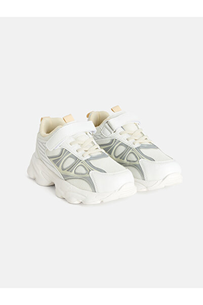 LC Waikiki Alita City Lcw Steps White Girls' Sneakers with a Difference