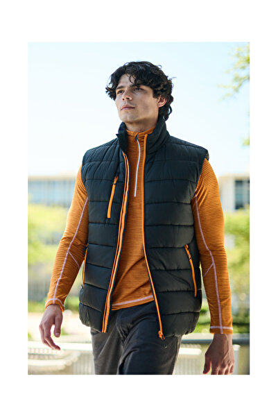 Regatta Men's thermal Vest , thermal insulation filling, zippered pockets, li...