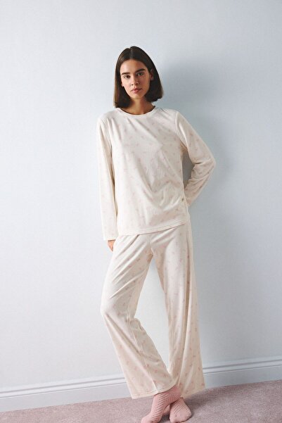 DeFacto Regular Fit Crew Neck Long Sleeve Velur Pajama Set H8800Ax26Au