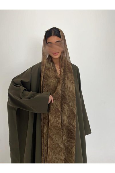Meral عباية ناعمة بلون زيتوني أنيق