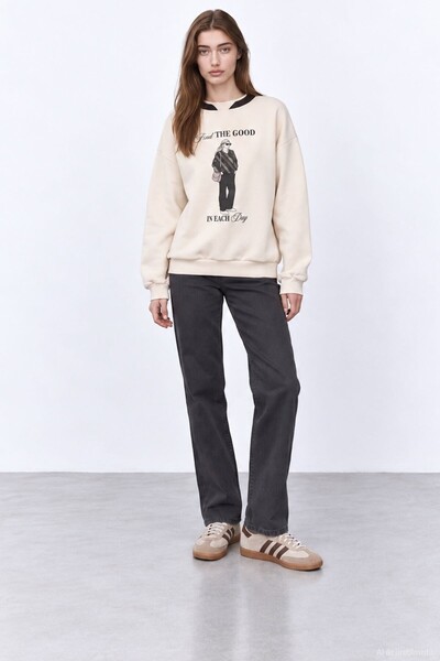 Quzu Printed Detailed Sweatshirt Beige