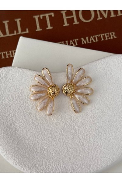 MioArt Daisy Gold Detaylı Papatya Formlu Çelik Kadın Küpe