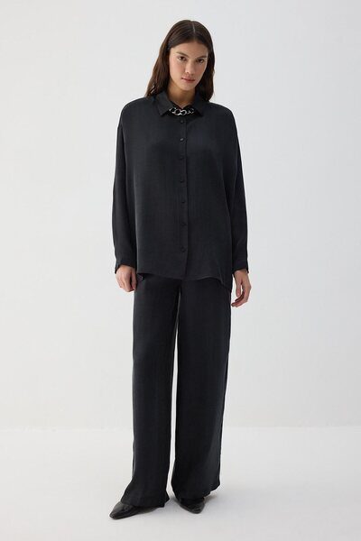 Touché Privé Shirt and Pants Set