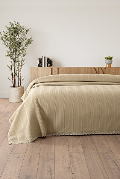 ZIY Collection Home Series Lace Detailed 100% Cotton Single Pique Elegant & P...