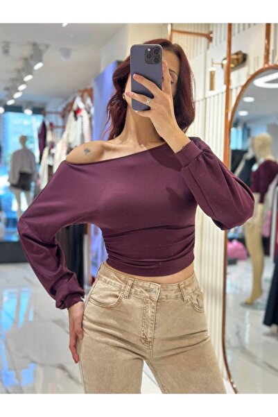 Butik Beyza Μπλούζα με έναν ώμο ανοιχτή