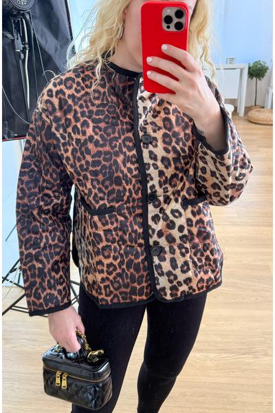 Modaonna Leopar desen kapitone ceket
