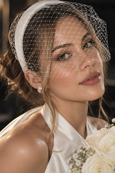 PRVT Beyaz Renk Tül Detaylı Saç Aksesuarı/ Nikah Düğün Gelin Taç